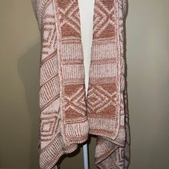 multiples  Open Front Long Cardigan Sweater Vest  Size M orange Aztec Sleeveless - Picture 2 of 11